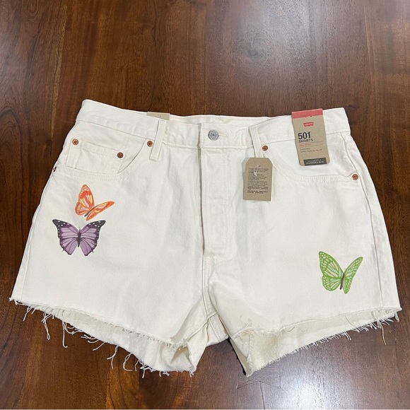 Levi’s 501 Give Me Butterflies High Rise Cut Off Denim Shorts Size 34 - Picture 3 of 10